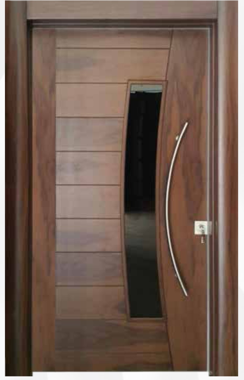 Puerta de entrada de madera maciza de iroko