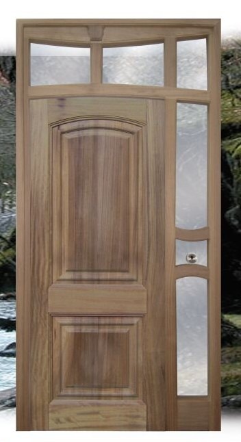 Puerta de entrada de madera maciza de iroko
