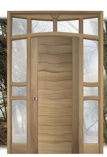 Puerta de entrada de madera maciza de iroko